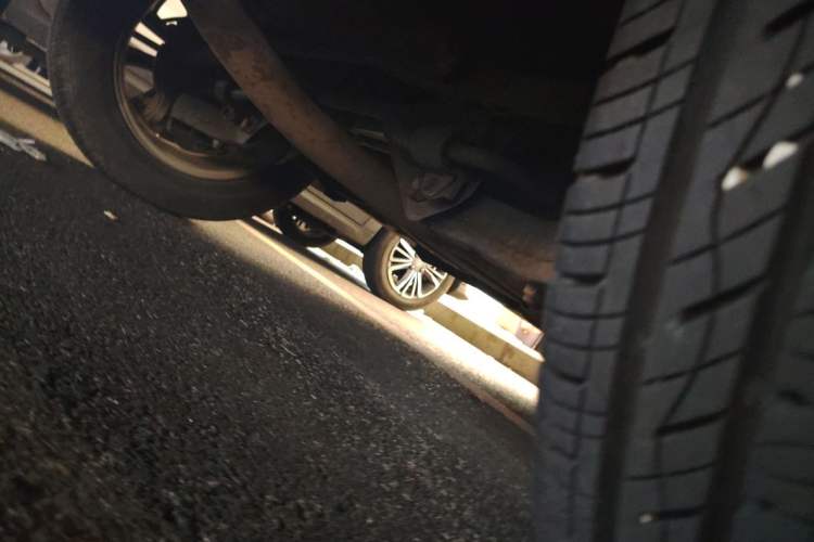 Used Hyundai ix35 2013 2.0L Automatic Two-Wheel Drive Smart GLS China IV Standard Chassis Rear Right