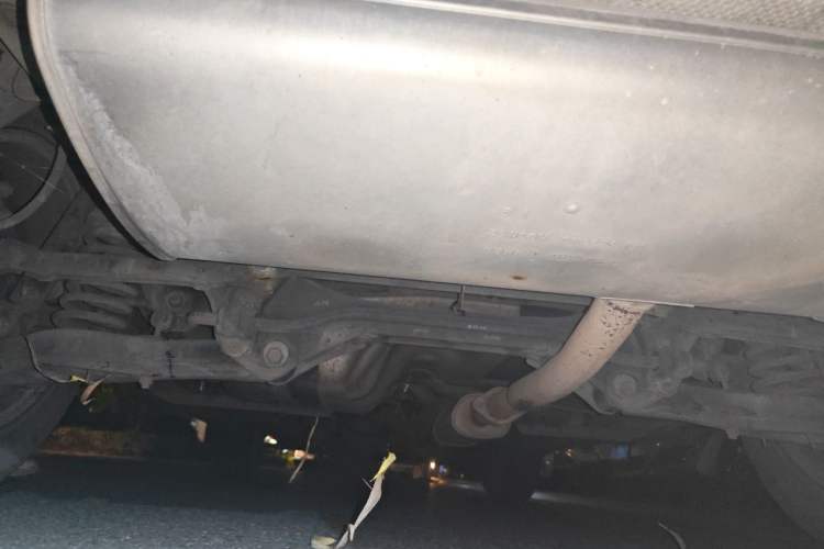 Used Hyundai ix35 2013 2.0L Automatic Two-Wheel Drive Smart GLS China IV Standard Chassis Rear