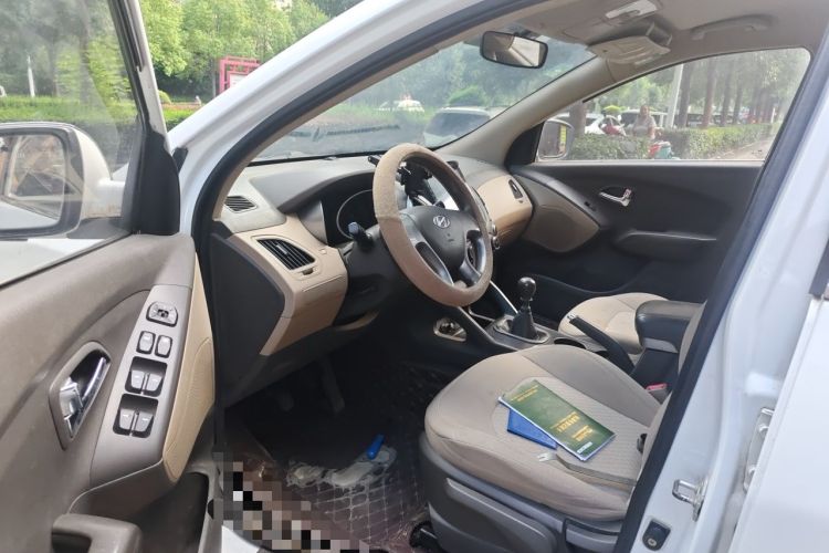 Used Hyundai ix35 2013 2.0L Manual 2WD Comfort GL China IV Standard Driver Seat