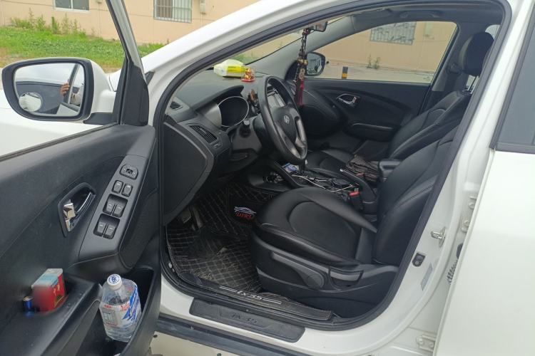 Used Hyundai ix35 2013 2.0L Automatic 2WD Comfort GL China IV Standard Driver Seat