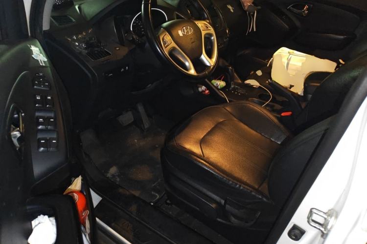 Used Hyundai ix35 2013 2.0L Automatic Two-Wheel Drive Smart GLS China IV Standard Driver Seat