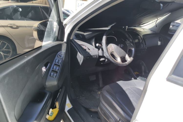 Used Hyundai ix35 2013 2.0L Automatic Two-Wheel Drive Smart GLS China V Standard Driver Seat