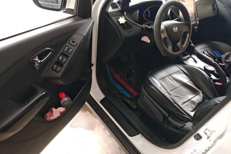 Used Hyundai ix35 2013 2.0L Automatic 2WD Comfort GL China IV Standard Driver Seat