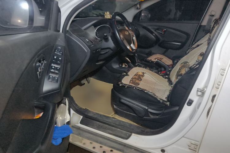 Used Hyundai ix35 2013 2.0L Automatic Two-Wheel Drive Smart GLS China V Standard Driver Seat