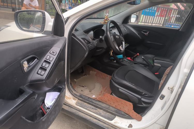 Used Hyundai ix35 2013 2.0L Automatic 2WD Comfort GL China IV Standard Driver Seat