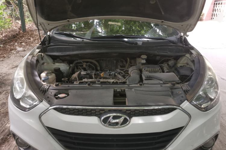 Used Hyundai ix35 2013 2.0L Manual 2WD Comfort GL China IV Standard Engine Bay