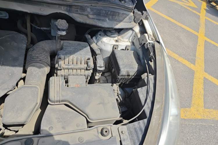Used Hyundai ix35 2013 2.0L Automatic Two-Wheel Drive Smart GLS China IV Standard Engine Bay Left