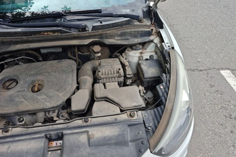 Used Hyundai ix35 2013 2.0L Automatic Two-Wheel Drive Smart GLS China V Standard Engine Bay Left