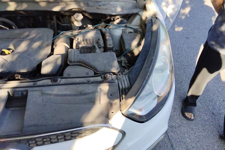 Used Hyundai ix35 2013 2.0L Automatic Two-Wheel Drive Smart GLS China IV Standard Engine Bay Left