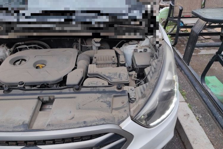 Used Hyundai ix35 2013 2.0L Automatic Two-Wheel Drive Smart GLS China IV Standard Engine Bay Left