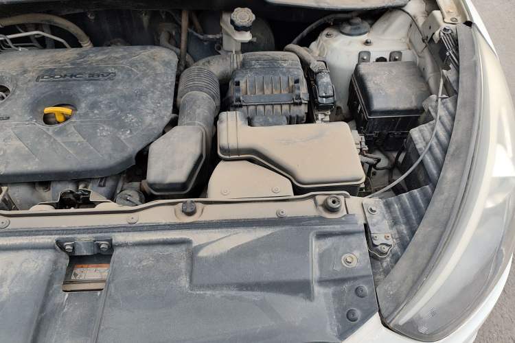 Used Hyundai ix35 2013 2.0L Automatic Two-Wheel Drive Smart GLS China IV Standard Engine Bay Left