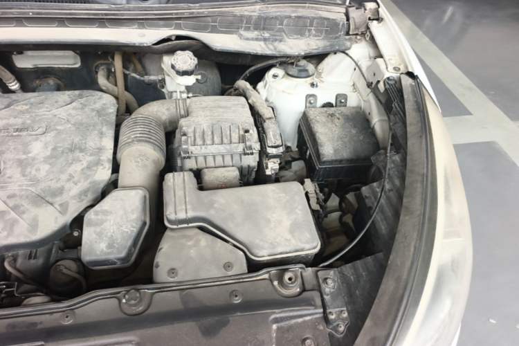 Used Hyundai ix35 2013 2.0L Automatic 4x4 Smart GLS China V Standard Engine Bay Left