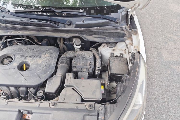 Used Hyundai ix35 2013 2.0L Automatic Two-Wheel Drive Smart GLS China IV Standard Engine Bay Left