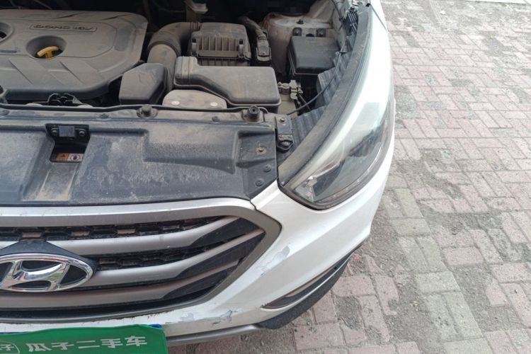 Used Hyundai ix35 2013 2.0L Automatic Two-Wheel Drive Smart GLS China IV Standard Engine Bay Left