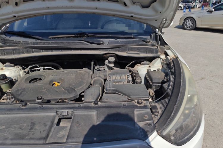Used Hyundai ix35 2013 2.0L Automatic 2WD Comfort GL China IV Standard Engine Bay Left