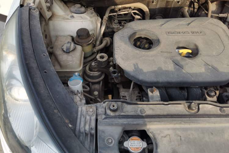 Used Hyundai ix35 2013 2.0L Automatic Two-Wheel Drive Smart GLS China V Standard Engine Bay Right