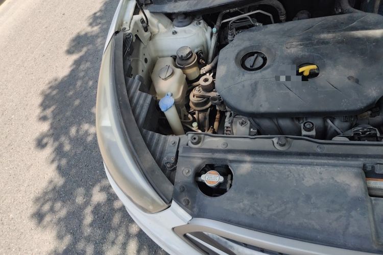Used Hyundai ix35 2013 2.0L Automatic Two-Wheel Drive Smart GLS China V Standard Engine Bay Right