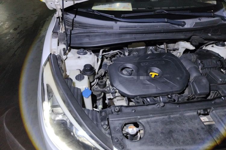 Used Hyundai ix35 2013 2.0L Automatic Two-Wheel Drive Smart GLS China V Standard Engine Bay Right
