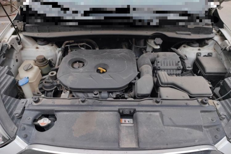 Used Hyundai ix35 2013 2.0L Automatic 2WD Comfort GL China IV Standard Engine Bay