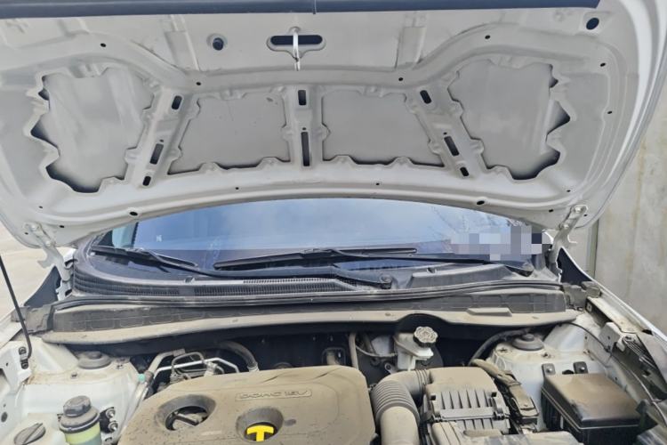 Used Hyundai ix35 2013 2.0L Automatic 2WD Comfort GL China IV Standard Engine Bay