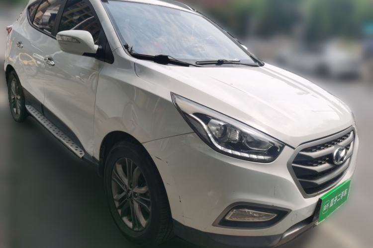 Used Hyundai ix35 2013 2.0L Automatic 4x4 Intelligent GLS China IV Standard Exterior 1