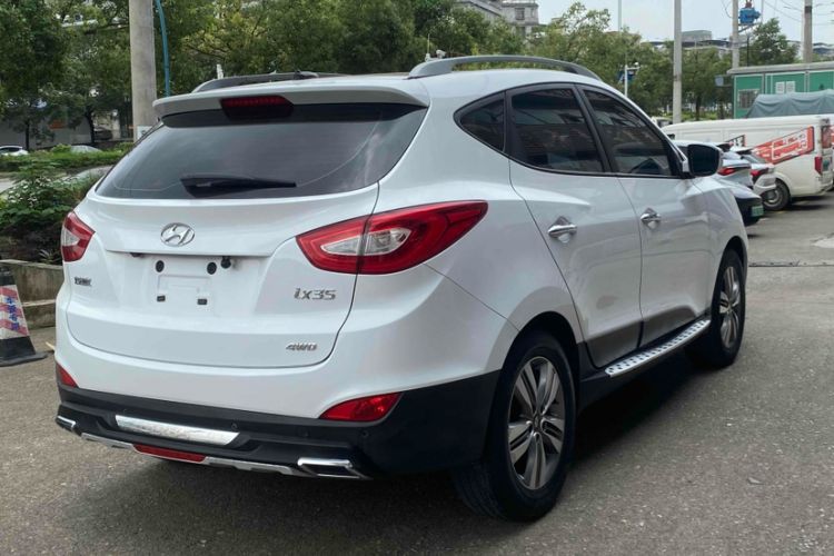 Used Hyundai ix35 2013 2.0L Automatic 4x4 Intelligent GLS China IV Standard Exterior 6