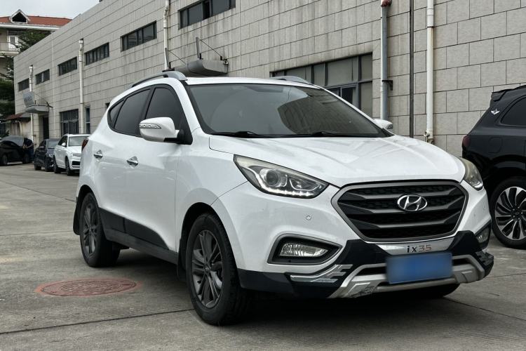 Used Hyundai ix35 2013 2.0L Automatic Two-Wheel Drive Smart GLS China IV Standard Exterior 7