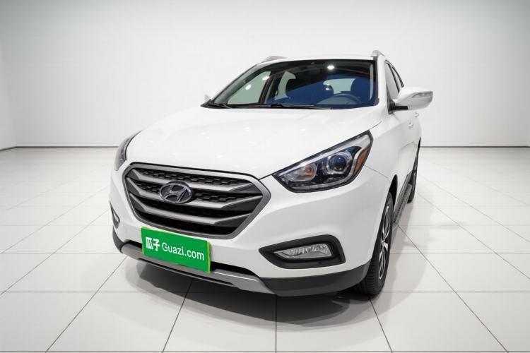 Used Hyundai ix35 2013 2.0L Automatic Two-Wheel Drive Smart GLS China IV Standard Guazi used car, China used car export, Used car for sale, Used  cars, Cheapest cars for sale