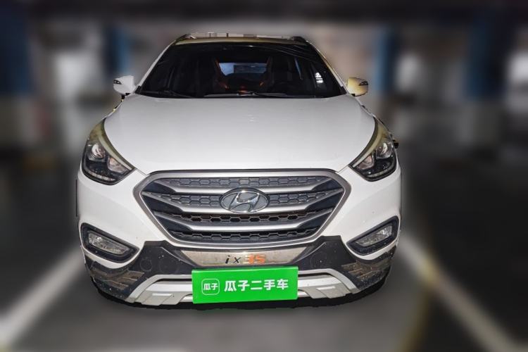 Used Hyundai ix35 2013 2.0L Automatic Two-Wheel Drive Smart GLS China IV Standard Front