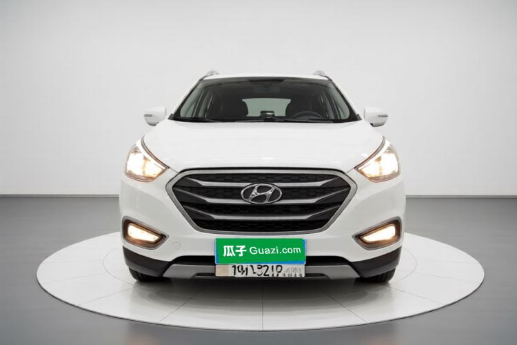Used Hyundai ix35 2013 2.0L Automatic Two-Wheel Drive Smart GLS China IV Standard Front