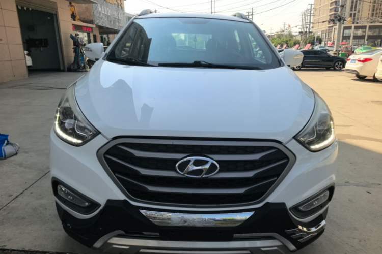 Used Hyundai ix35 2013 2.0L Automatic Two-Wheel Drive Smart GLS China IV Standard Front