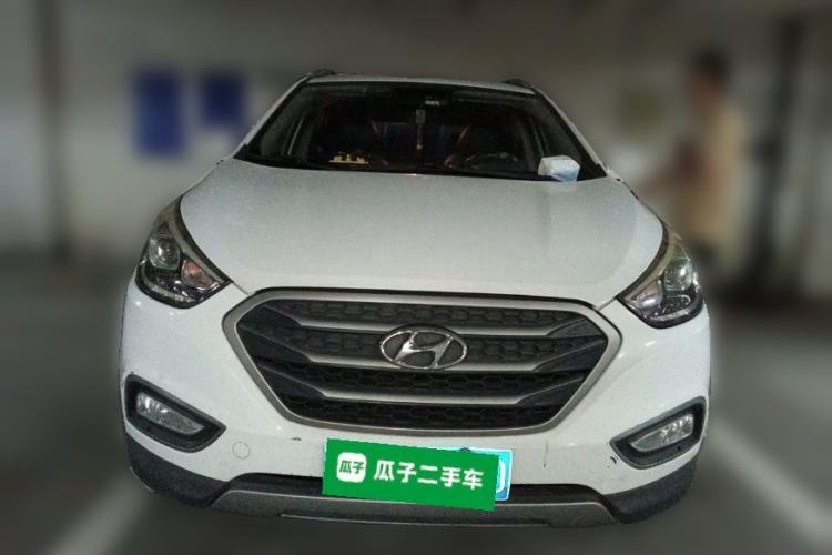 Used Hyundai ix35 2013 2.0L Automatic Two-Wheel Drive Smart GLS China IV Standard Front