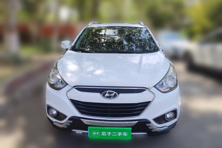 Used Hyundai ix35 2013 2.0L Automatic Two-Wheel Drive Smart GLS China IV Standard Front