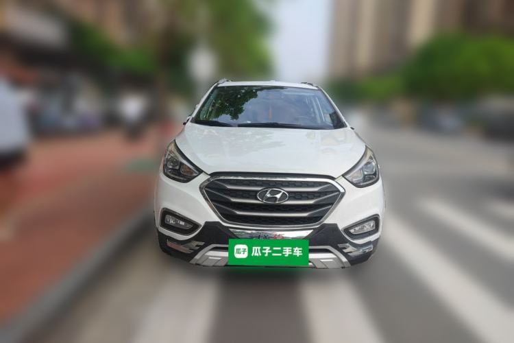 Used Hyundai ix35 2013 2.0L Automatic Two-Wheel Drive Smart GLS China IV Standard Front