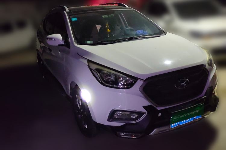 Used Hyundai ix35 2013 2.0L Automatic Two-Wheel Drive Smart GLS China IV Standard Front Right 45 Deg
