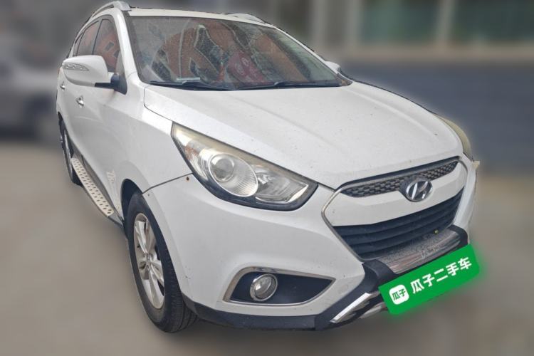 Used Hyundai ix35 2013 2.0L Automatic Two-Wheel Drive Smart GLS China IV Standard Front Right 45 Deg