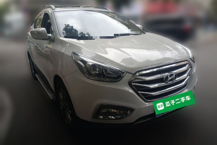 Used Hyundai ix35 2013 2.0L Automatic Two-Wheel Drive Smart GLS China IV Standard Front Right 45 Deg
