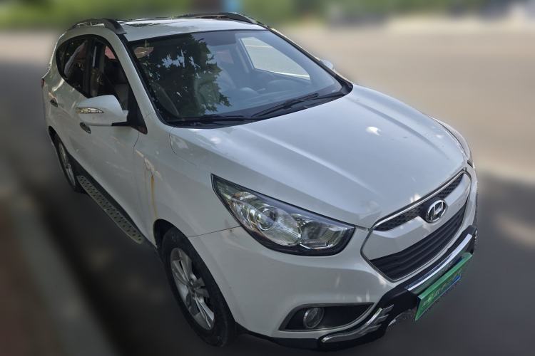 Used Hyundai ix35 2013 2.0L Automatic Two-Wheel Drive Smart GLS China IV Standard Front Right 45 Deg
