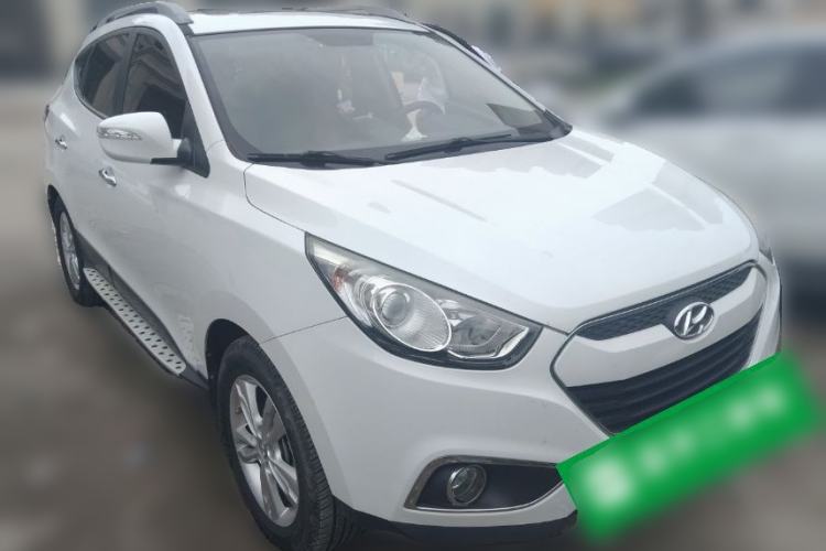 Used Hyundai ix35 2013 2.0L Automatic Two-Wheel Drive Smart GLS China IV Standard Front Right 45 Deg
