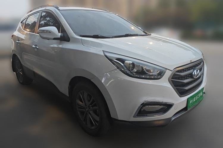 Used Hyundai ix35 2013 2.0L Automatic Two-Wheel Drive Smart GLS China IV Standard Front Right 45 Deg