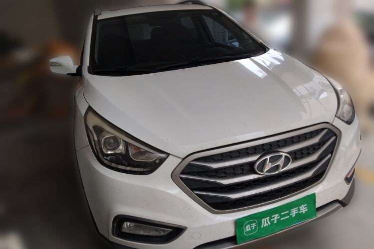 Used Hyundai ix35 2013 2.0L Automatic Two-Wheel Drive Smart GLS China IV Standard Front Right 45 Deg