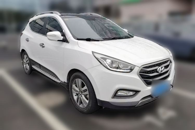 Used Hyundai ix35 2013 2.4L Automatic Two-Wheel Drive Leading GLX China V Standard Front Right 45 Deg
