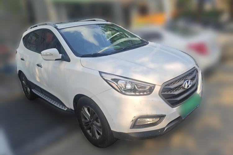 Used Hyundai ix35 2013 2.0L Automatic Two-Wheel Drive Smart GLS China IV Standard Front Right 45 Deg
