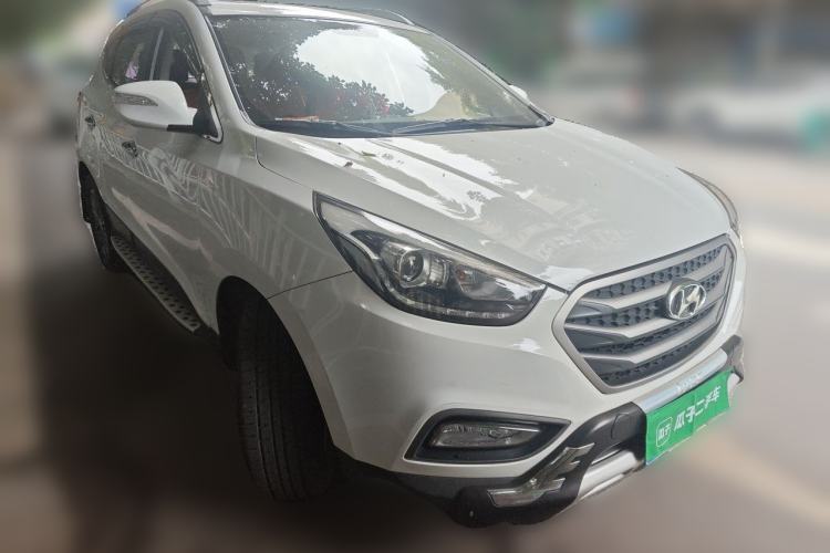 Used Hyundai ix35 2013 2.0L Automatic Two-Wheel Drive Smart GLS China IV Standard Front Right 45 Deg