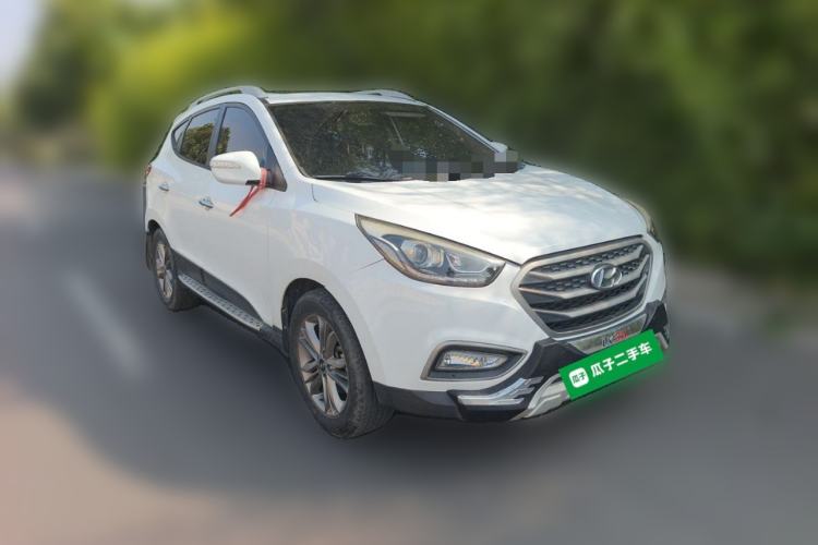 Used Hyundai ix35 2013 2.0L Automatic Two-Wheel Drive Smart GLS China IV Standard Front Right 45 Deg
