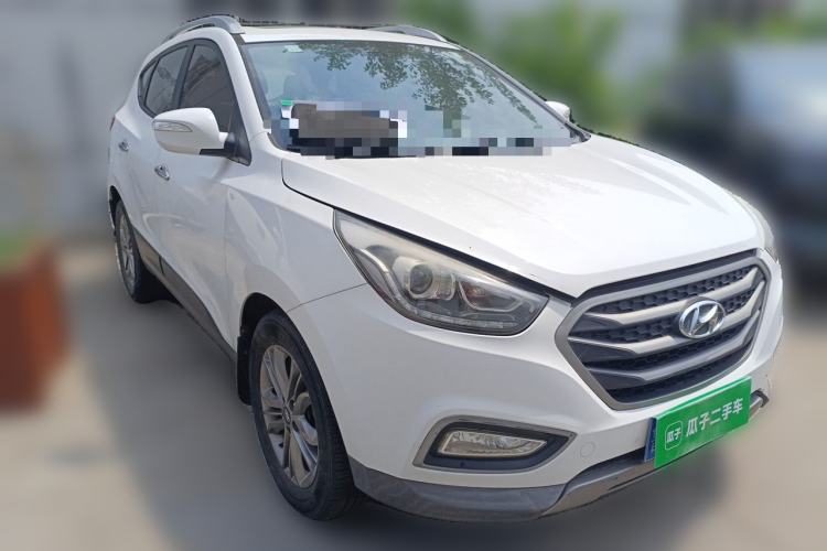 Used Hyundai ix35 2013 2.0L Automatic Two-Wheel Drive Smart GLS China IV Standard Front Right 45 Deg
