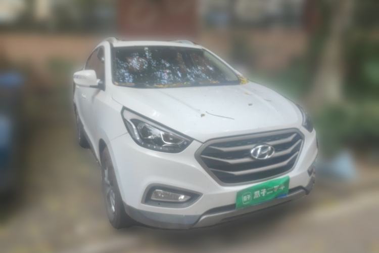 Used Hyundai ix35 2013 2.0L Automatic 2WD Comfort GL China IV Standard Front Right 45 Deg