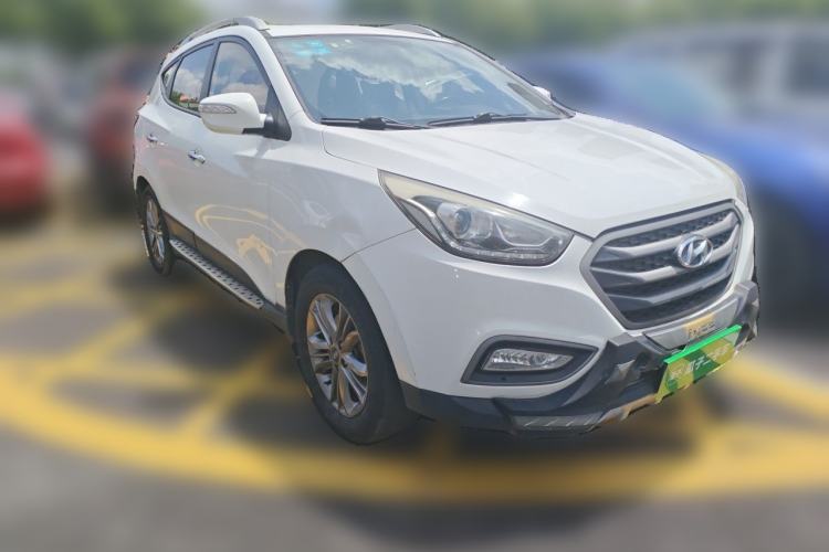 Used Hyundai ix35 2013 2.0L Automatic Two-Wheel Drive Smart GLS China IV Standard Front Right 45 Deg