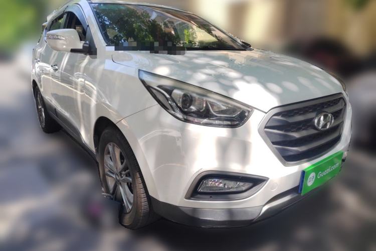 Used Hyundai ix35 2013 2.0L Automatic Two-Wheel Drive Smart GLS China IV Standard Front Right 45 Deg
