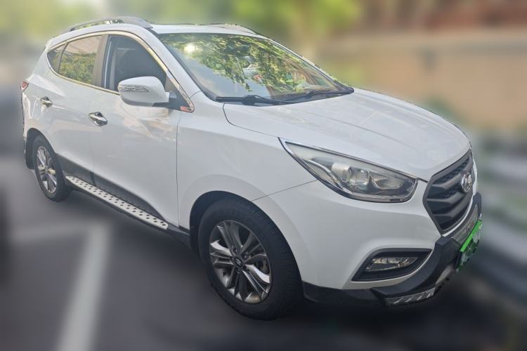 Used Hyundai ix35 2013 2.0L Automatic Two-Wheel Drive Smart GLS China IV Standard Front Right 45 Deg